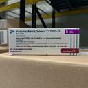 Colombia recibió 163.200 de dosis de vacunas del laboratorio AstraZeneca mediante el acuerdo bilateral con esta farmacéutica.