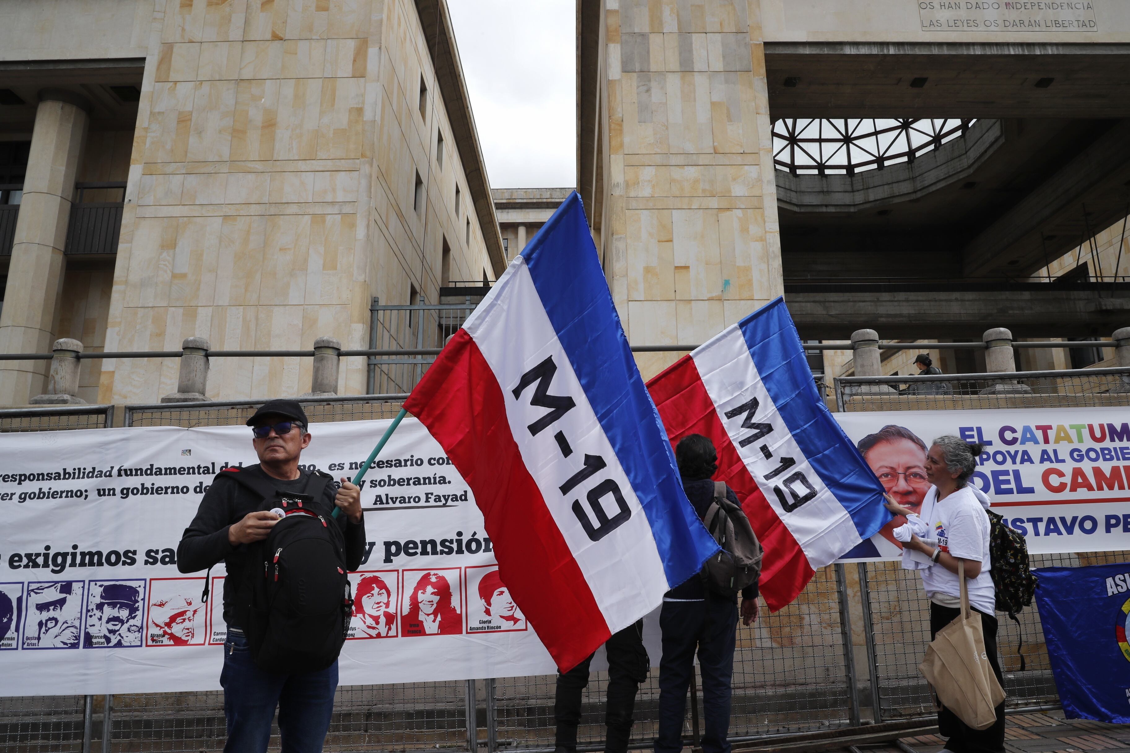 Manifestación frente a la Corte Suprema de Justicia 
Fecode, convocado por el Presidente Gustavo Petro