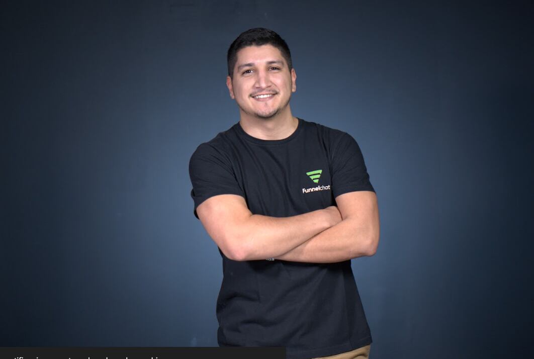 Alejandro Sánchez CEO y fundador de Funnelchat