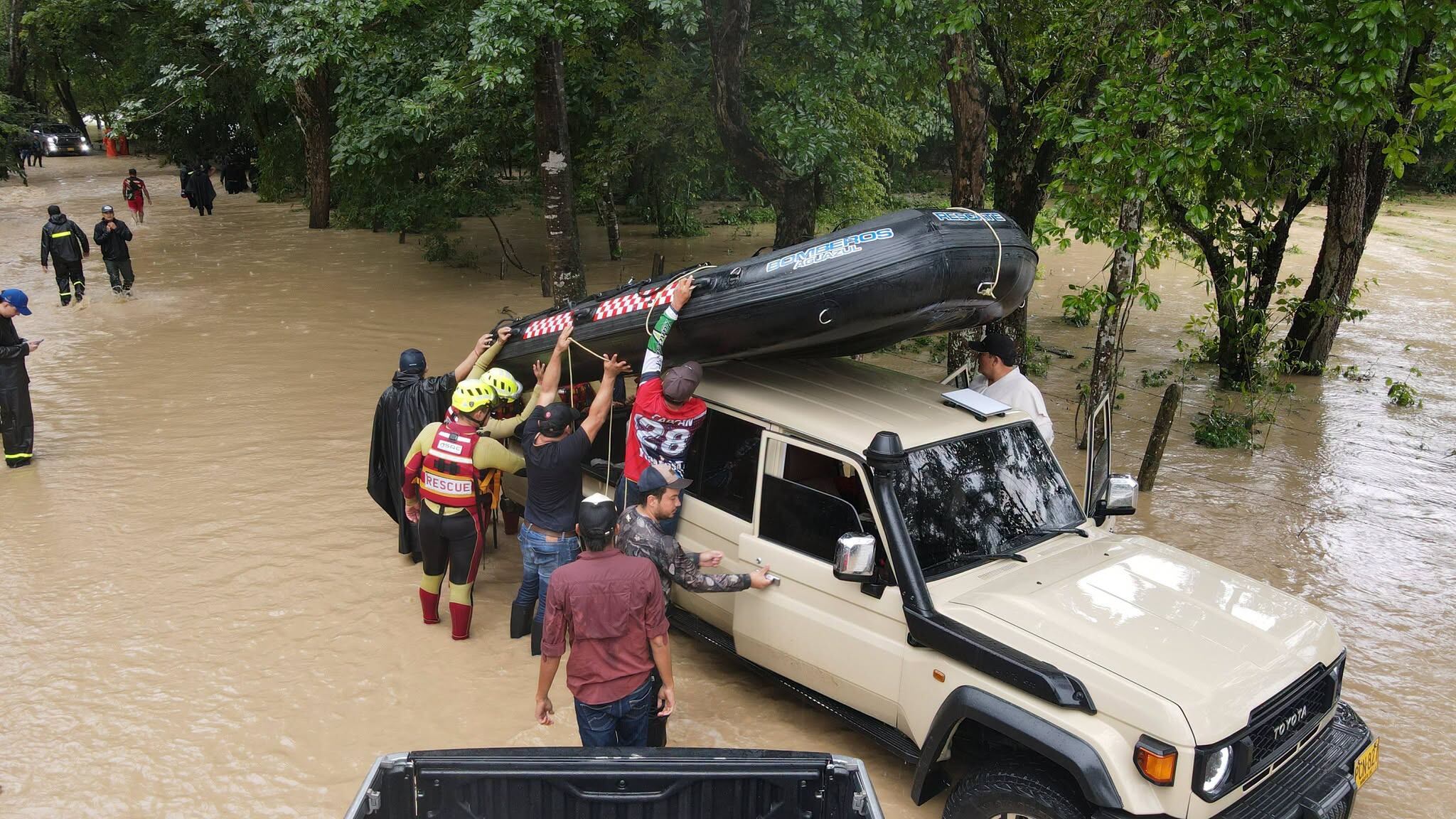 En los departamentos de Meta y Casanare, alerta máxima por ola invernal.  Alerta máxima en el Río Upia.
Las fuertes lluvias tienen en alerta roja el cauce del río Upía.  La Dirección de Gestión del Riesgo reporta un peligroso aumento en el nivel del agua y ordena a las comunidades ribereñas extremar precauciones.