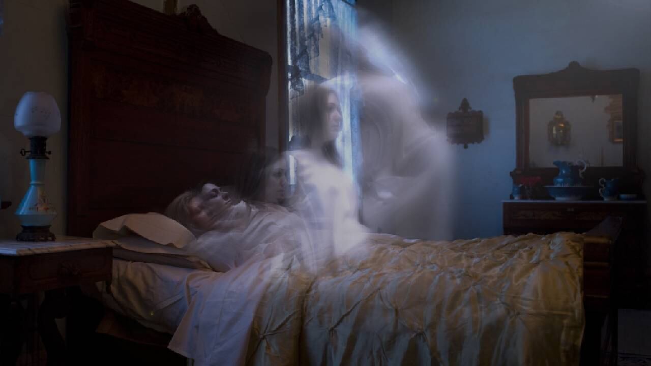 Algunos pacientes aseguran que sus familiares se les han aparecido en sueños, contó la enfermera (imagen de referencia).