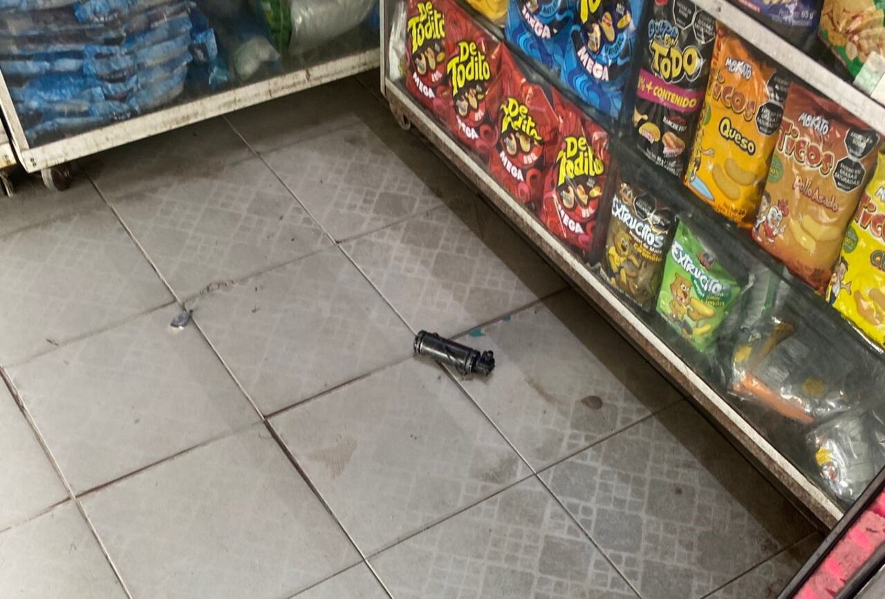 Granada lanzada por los criminales en Soledad, Atlántico.