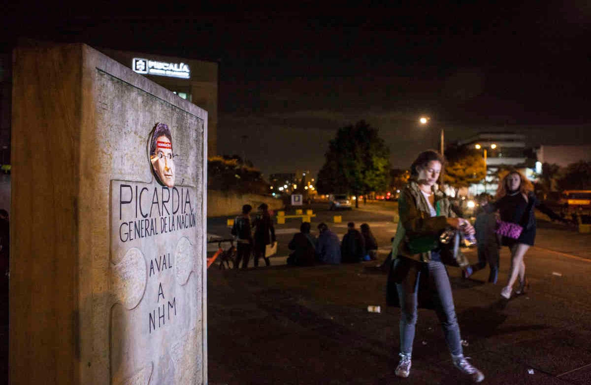La razón del encuentro era demostrar el descontento ciudadano por la permanencia de Néstor Humberto Martínez como fiscal general de la nación. Foto: Diana Rey Melo