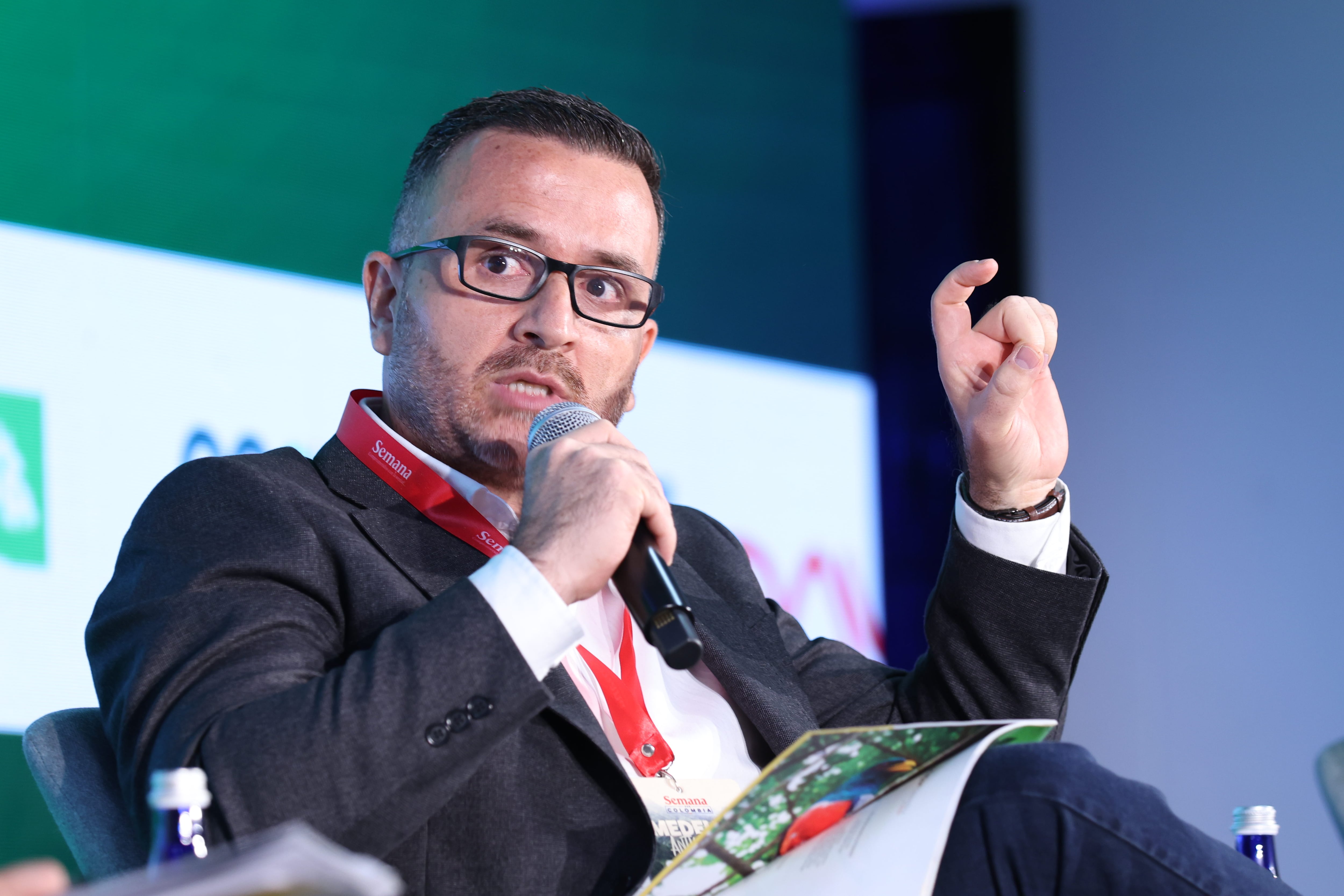 Foro Semana por Colombia Medellín y Antioquia 2026
La región que amplía sus fronteras
Una economía en transformación, territorios que crecen y una nueva conexión con el mundo
25 de agosto de 2026