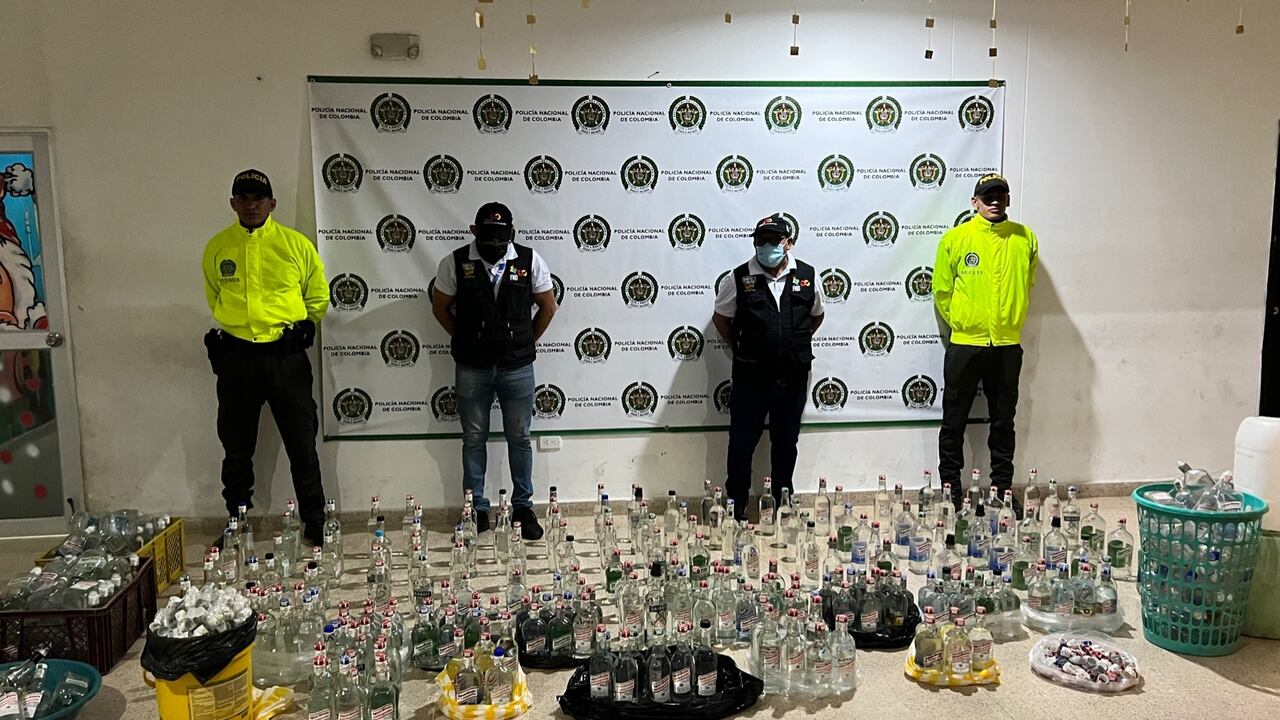 Con operativo especial desmantelaron fábrica de licor adulterado.