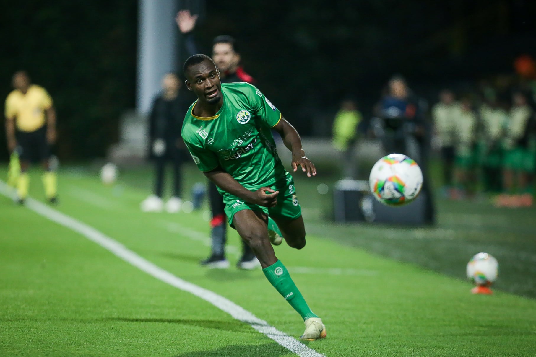Bogotá. Noviembre 27 de 2025. Real Cundinamarca enfrenta a Cúcuta Deportivo, por encuentro válido del Torneo BetPlay 2025 en la final de ida, en el Estadio Metropolitano de Techo. (Colprensa - Cristian Bayona).