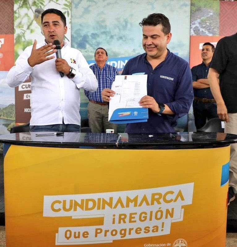 Firma del convenio interadministrativo para la construcción del Centro de Vida Sensorial Provincial