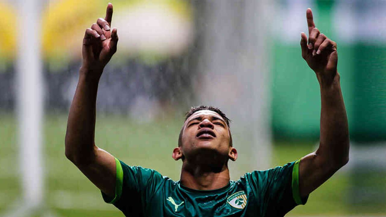 El verde capitalino y los aseguradores. Así también se le dice a La Equidad.