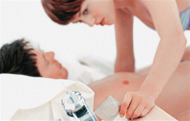 La persona no está exenta de contraer algún tipo de enfermedad mientras usa condón. 