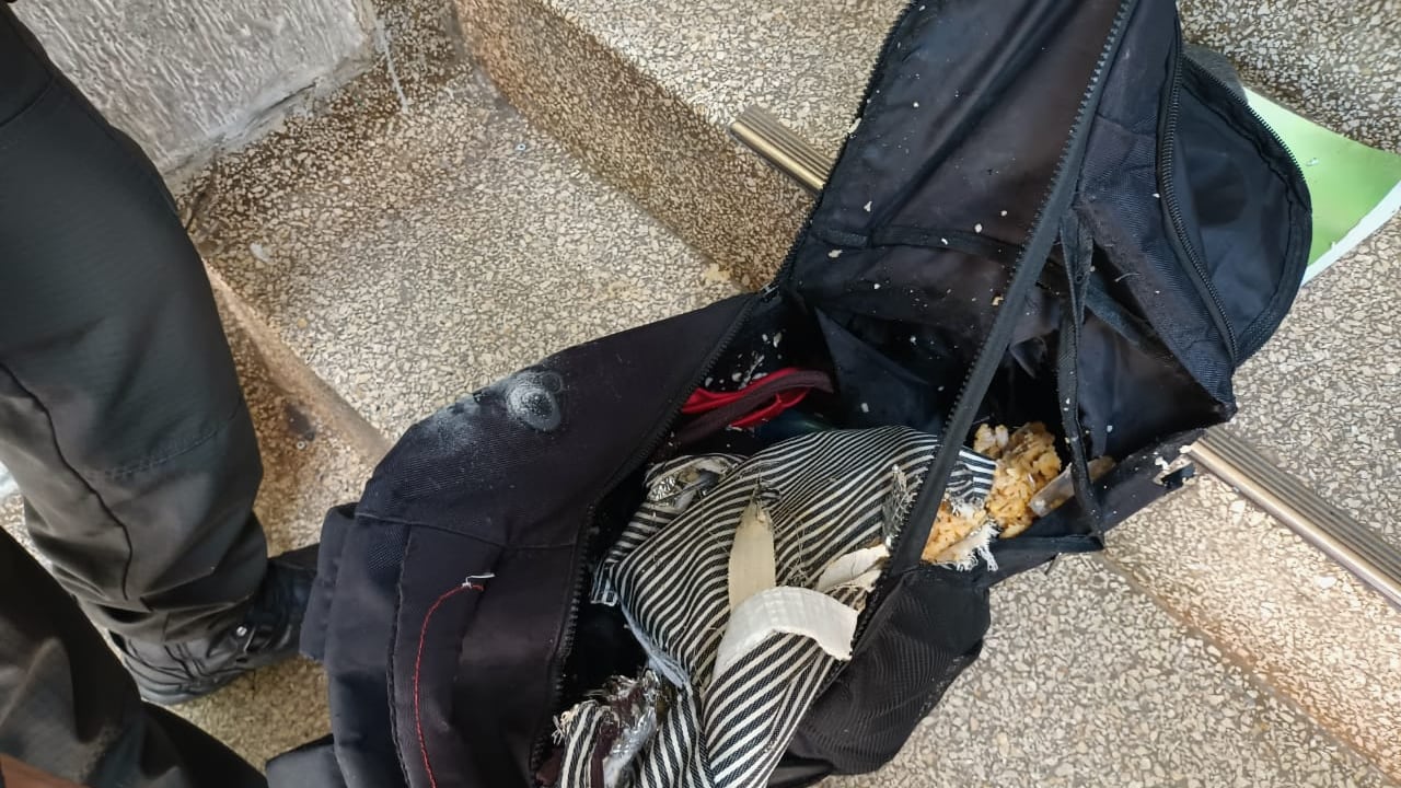 Este fue el maletín encontrado cerca a la estación de Policía, que generó alerta por creer que contenía material explosivo.