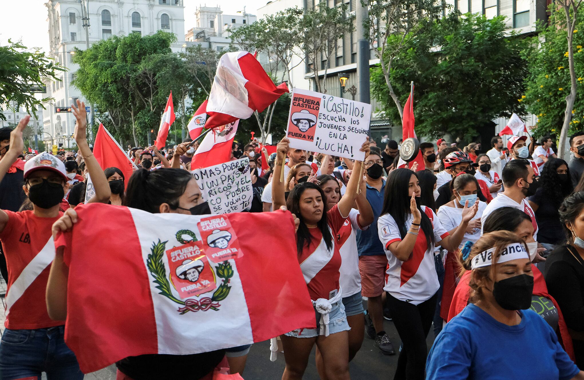 fuertes protestas en Perú