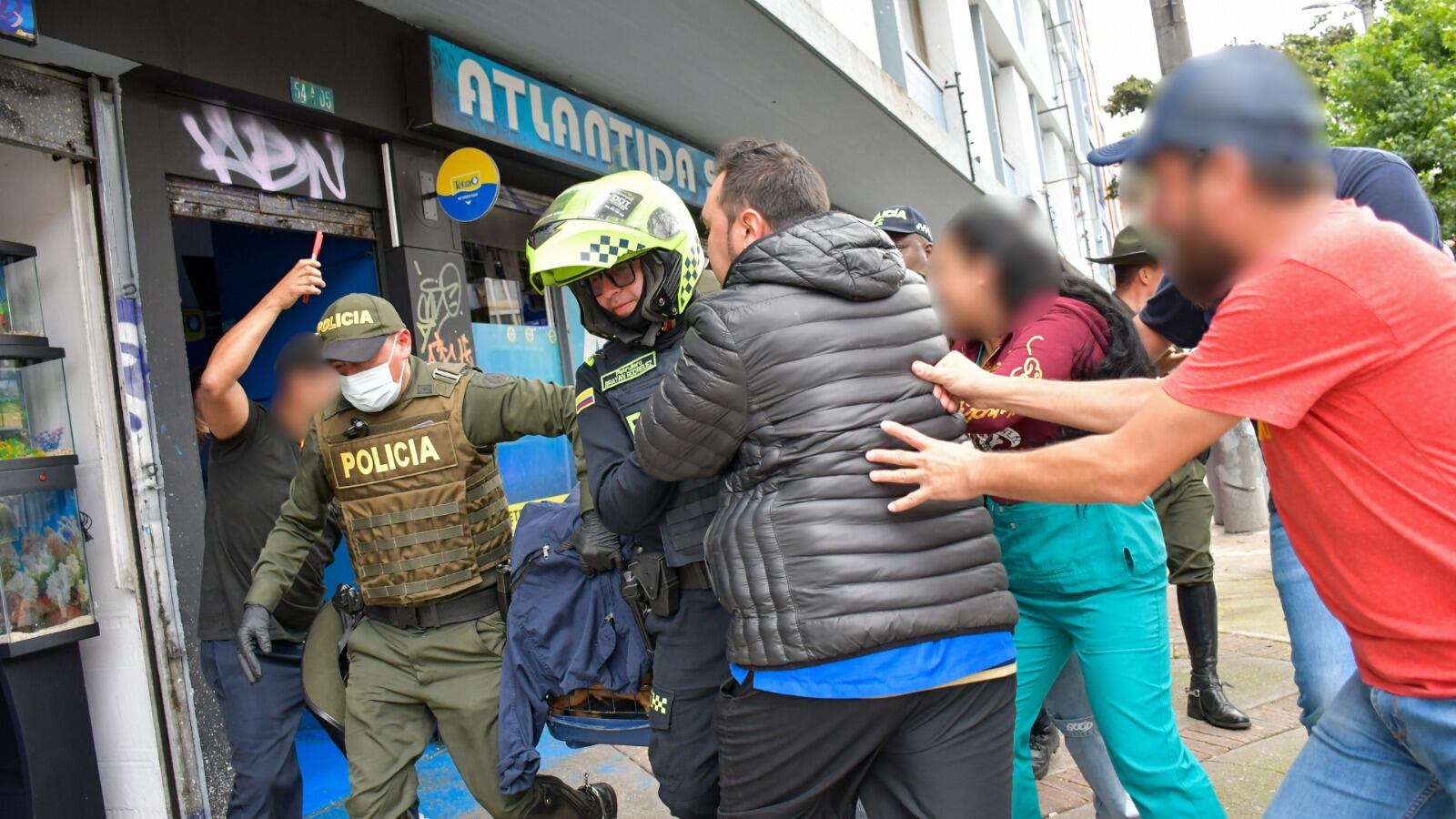 Operativos del Idpyba terminaron en desmanes y bloqueos.