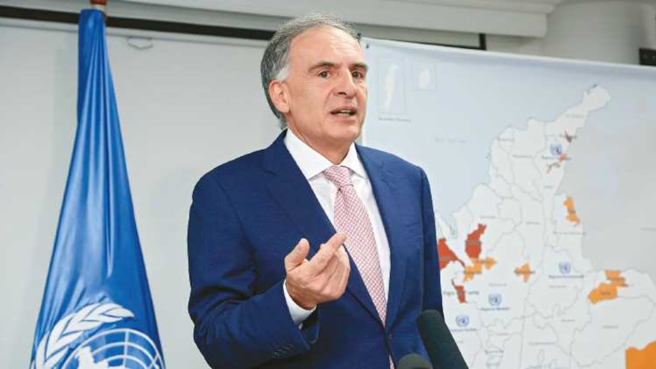 Jean Arnault, jefe de la misión política de la ONU, dijo esta semana que ya hay 80 observadores internacionales en el país y pueden llegar a ser 500.
