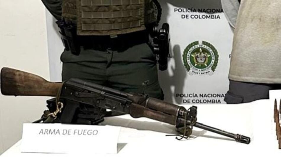 Hombre sorprendido con un fusil en Antioquia.