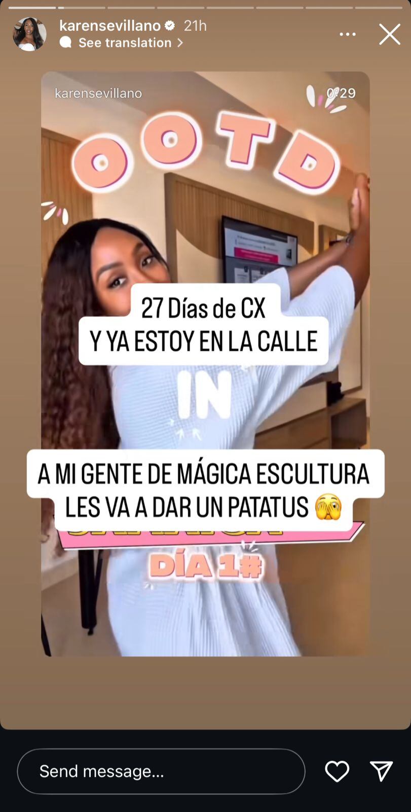 Karen Sevillano se fue de vacaciones y lució su cuerpo en vestido de baño.