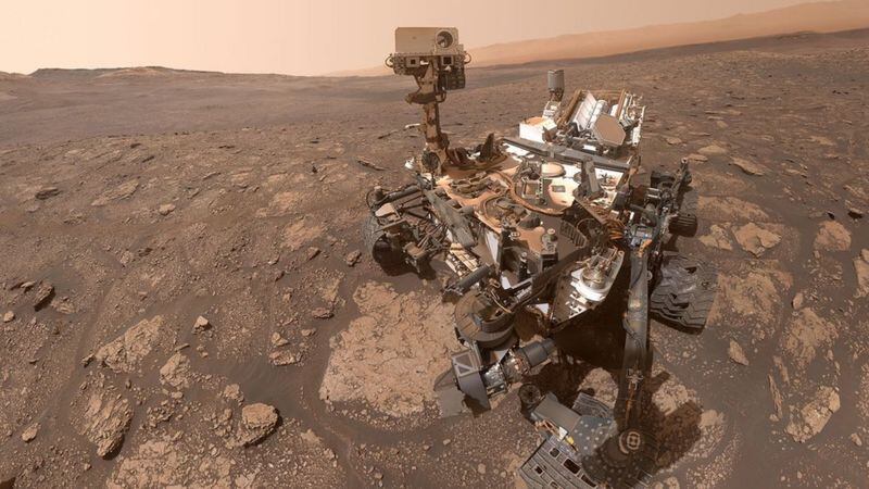 El Centro de Astrobiología desarrolló también la estación meteorológica REMS en el rover Curiosity, que aterrizó en Marte en 2012. BBC - NASA