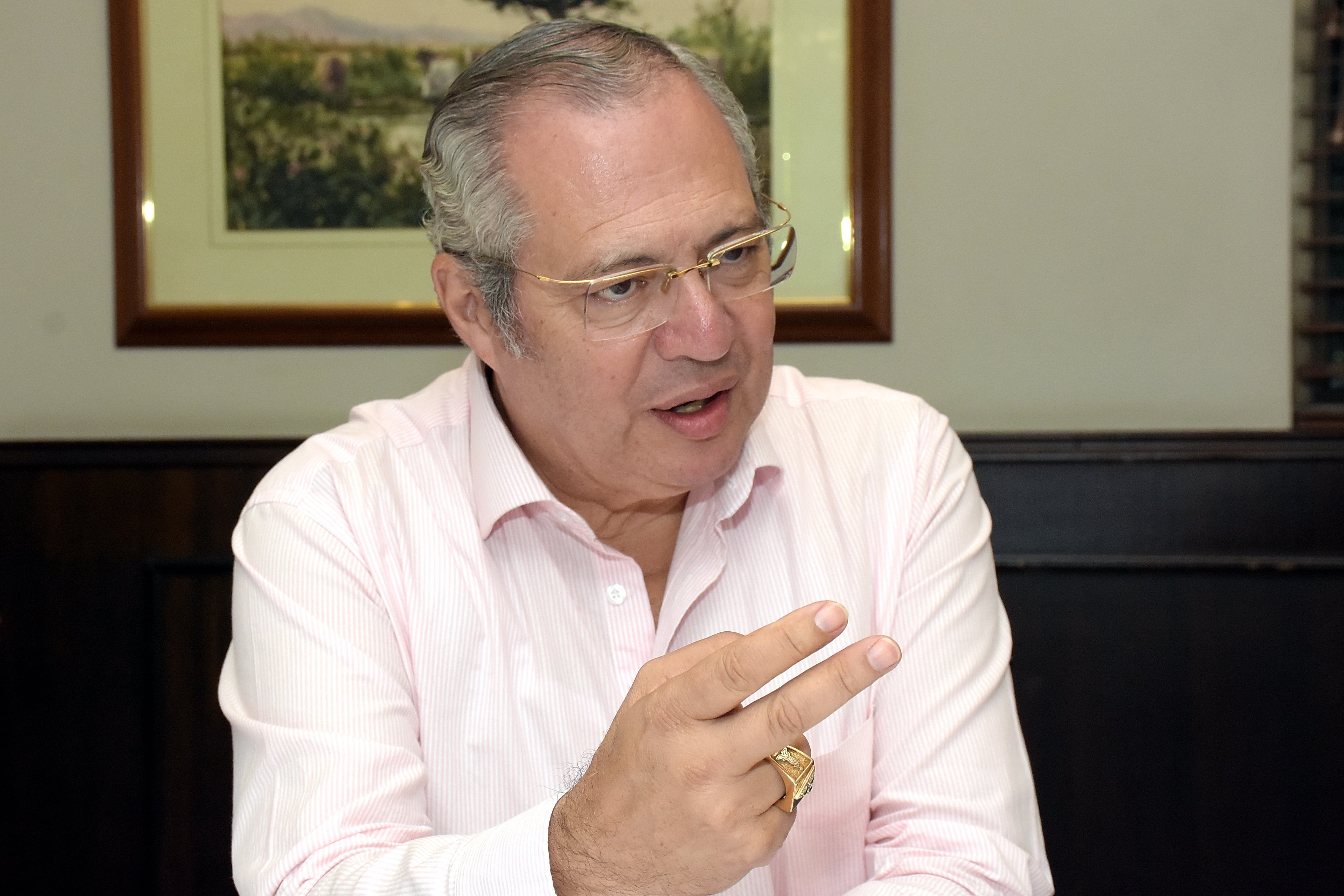 Entrevista Iván Name Presidente del Senado