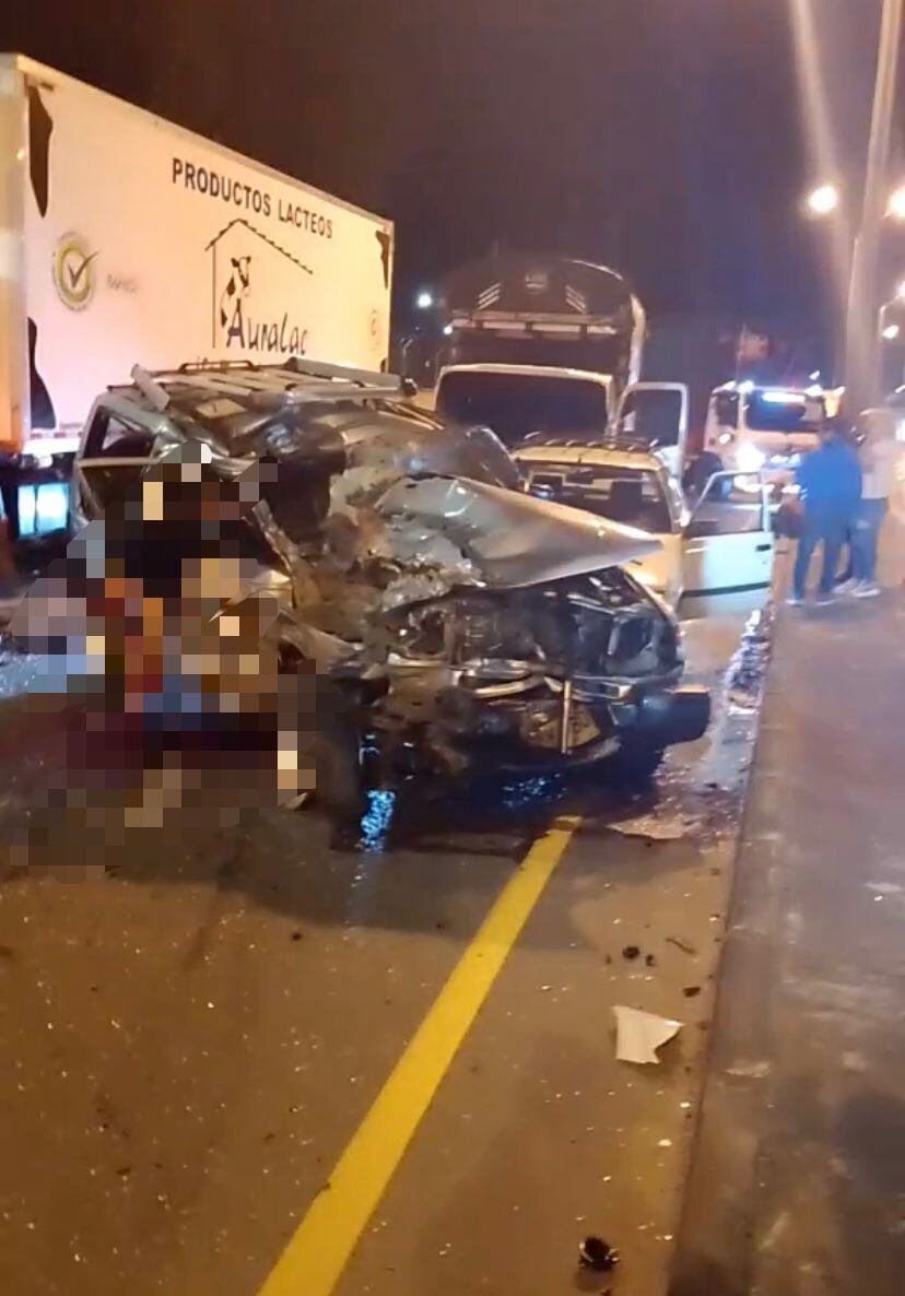 Así quedó uno de loe vehículos involucrados.