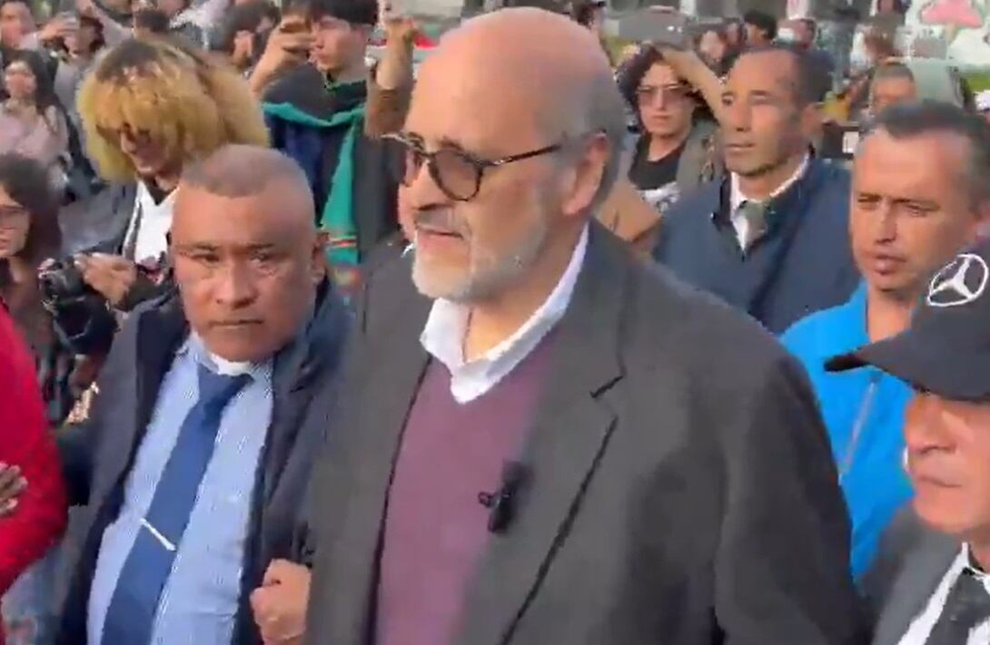 Múnera llamó al diálogo y al respeto por la autonomía universitaria.