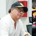 Petro y manifestantes