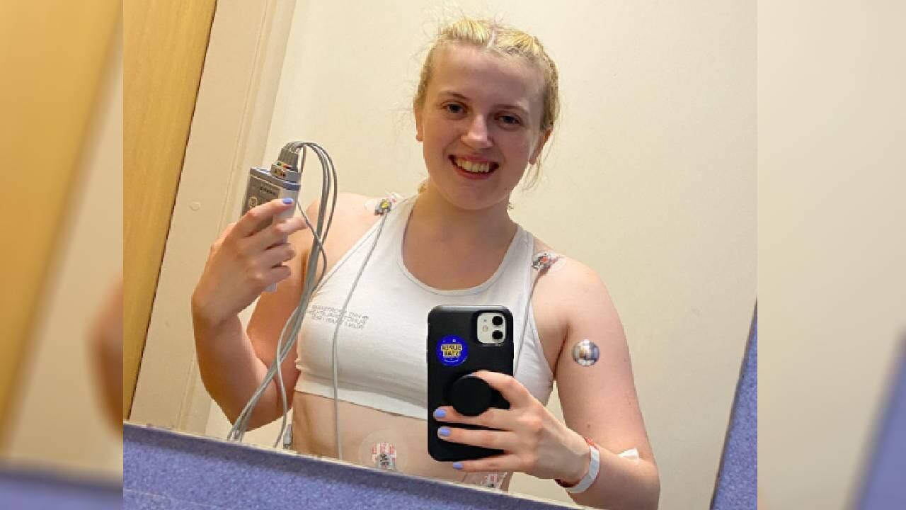 Algunos de los síntomas que puede experimentar son dificultad para respirar y taquicardia.