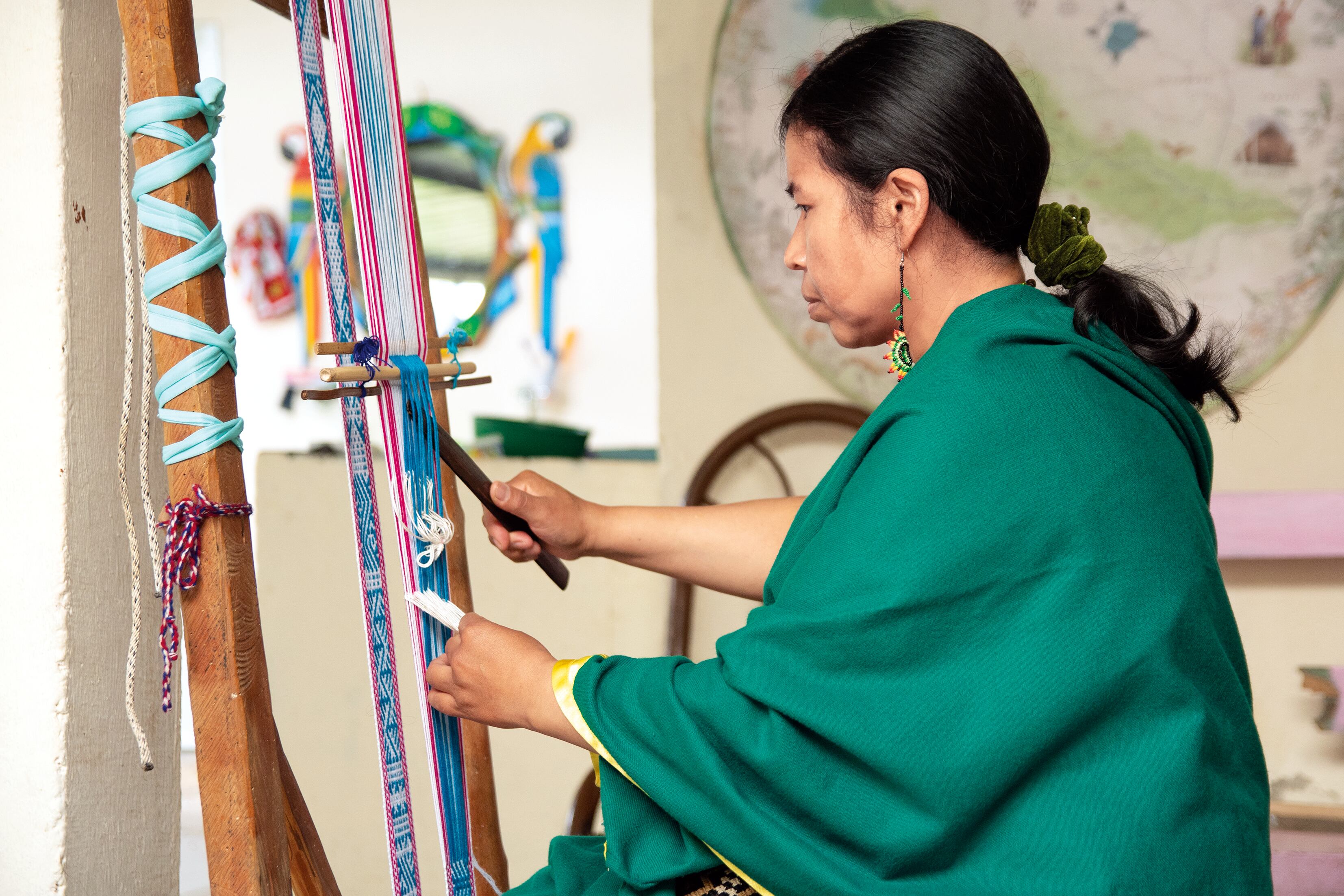 Uno de los atractivos turísticos de este destino es su patrimonio cultural, que se refleja en los talleres artesanales de las tejedoras.