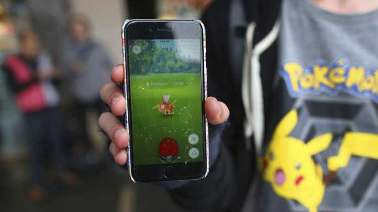 Desde antes de ser liberado el videojuego oficialmente en Latinoamérica, los usuarios jugaban en sus dispositivos.