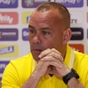 Dudamel no es más entrenador del Bucaramanga.