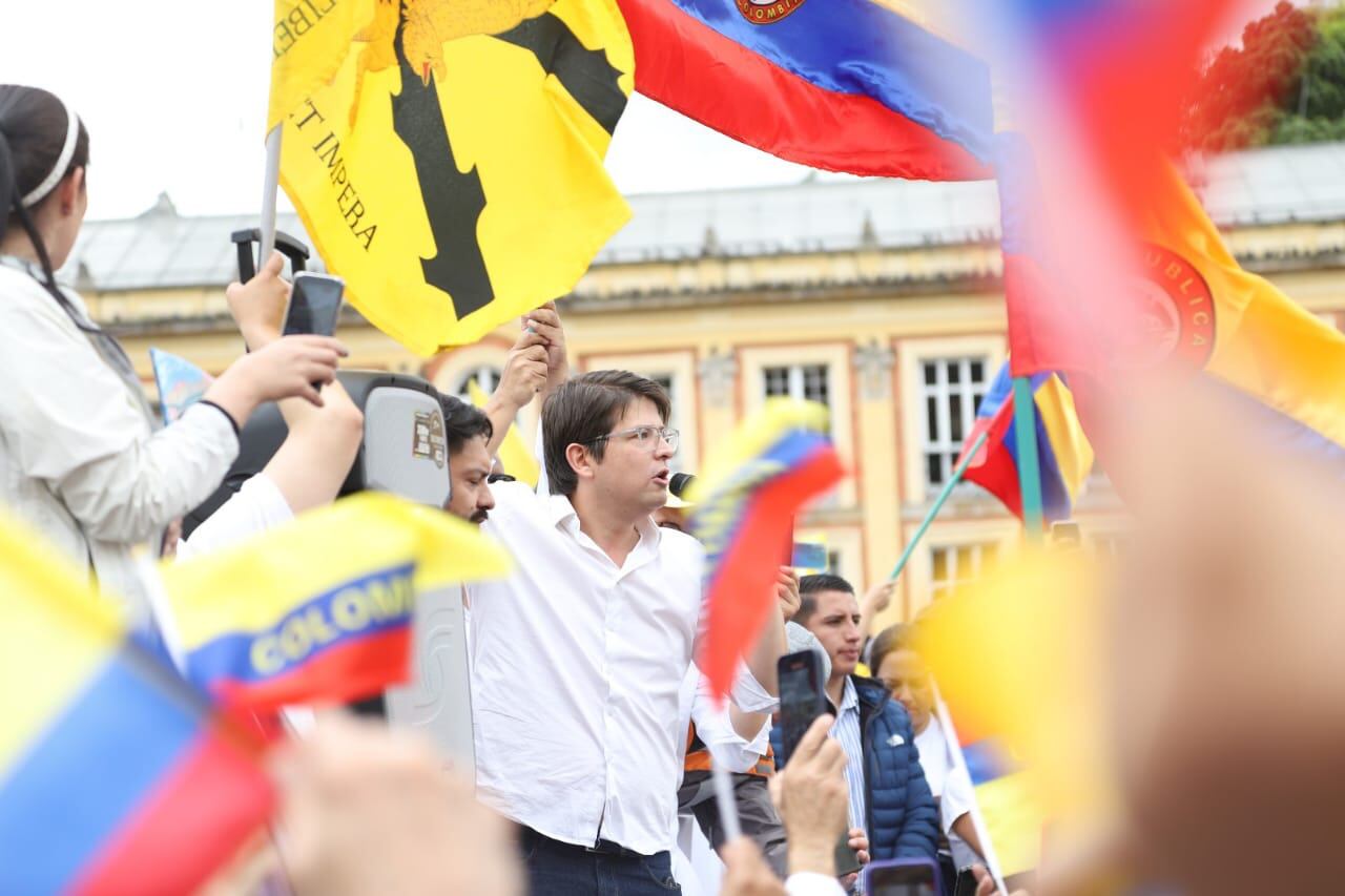 Marchas de la oposición en contra del Gobierno en la plaza de Bolívar
