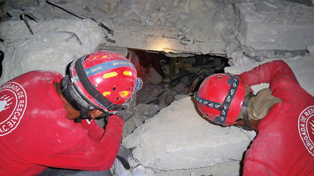 La Brigada de Rescate Topos Tlatelolco A. C. ha ayudado en Turquía, Nepal, Haití, Indonesia y recientemente en Venezuela.