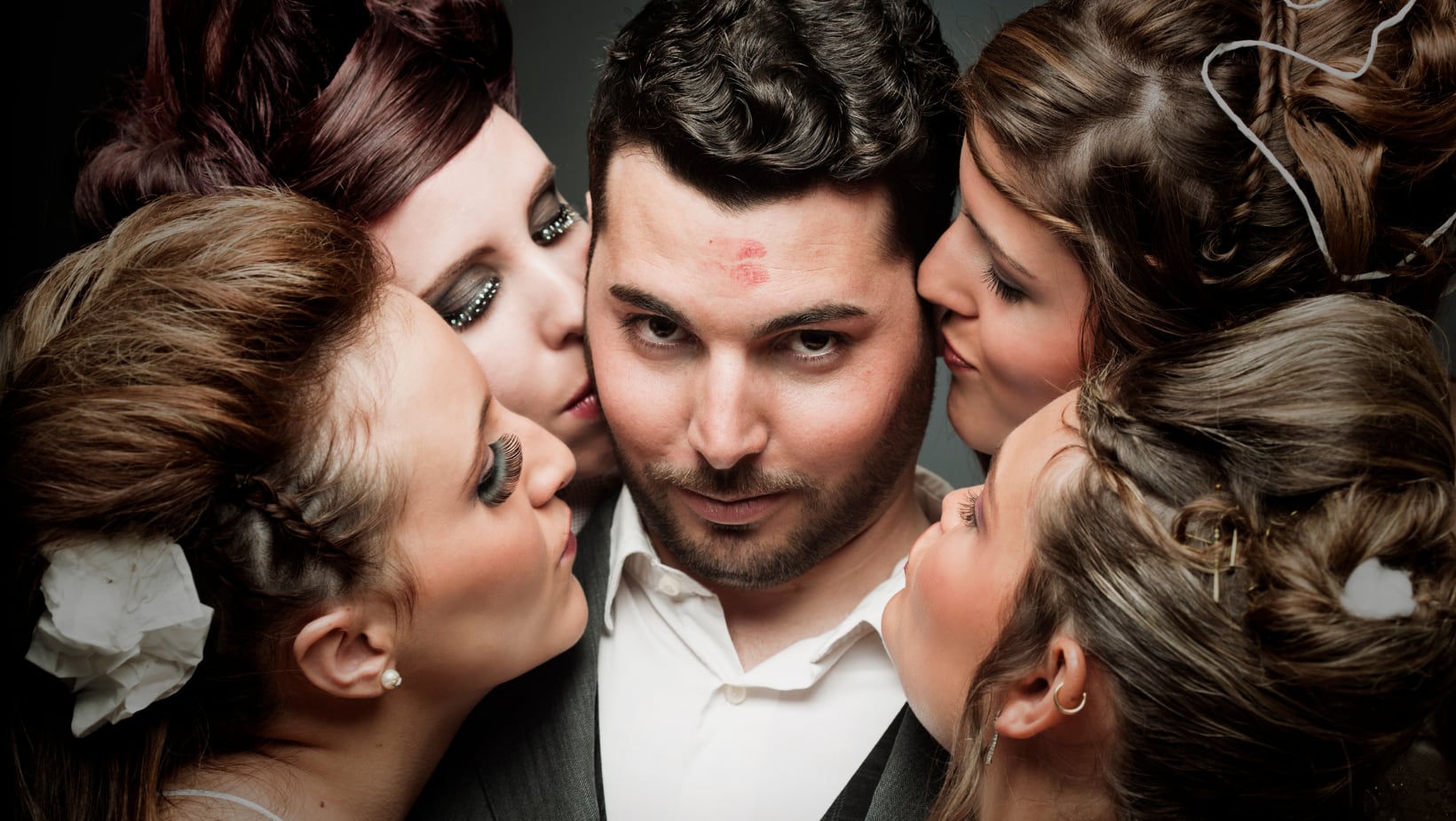 ¿Monogamia o poligamia?