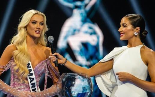 Victoria Kjaer respondiendo la pregunta hecha por la influencer Lele Pons