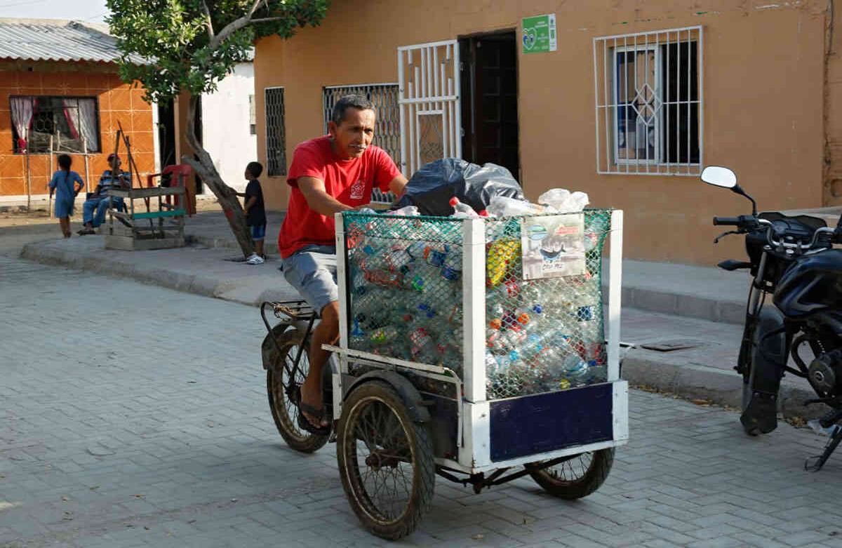 El municipio de Pueblo Viejo y sus corregimientos, como Tasajera, esconden una realidad social y ambiental. El daño ambiental producido por la construcción de carreteras afectó seriamente a las poblaciones pesqueras que ahora viven en la pobreza extrema. Foto: Guillermo Torres/SEMANA