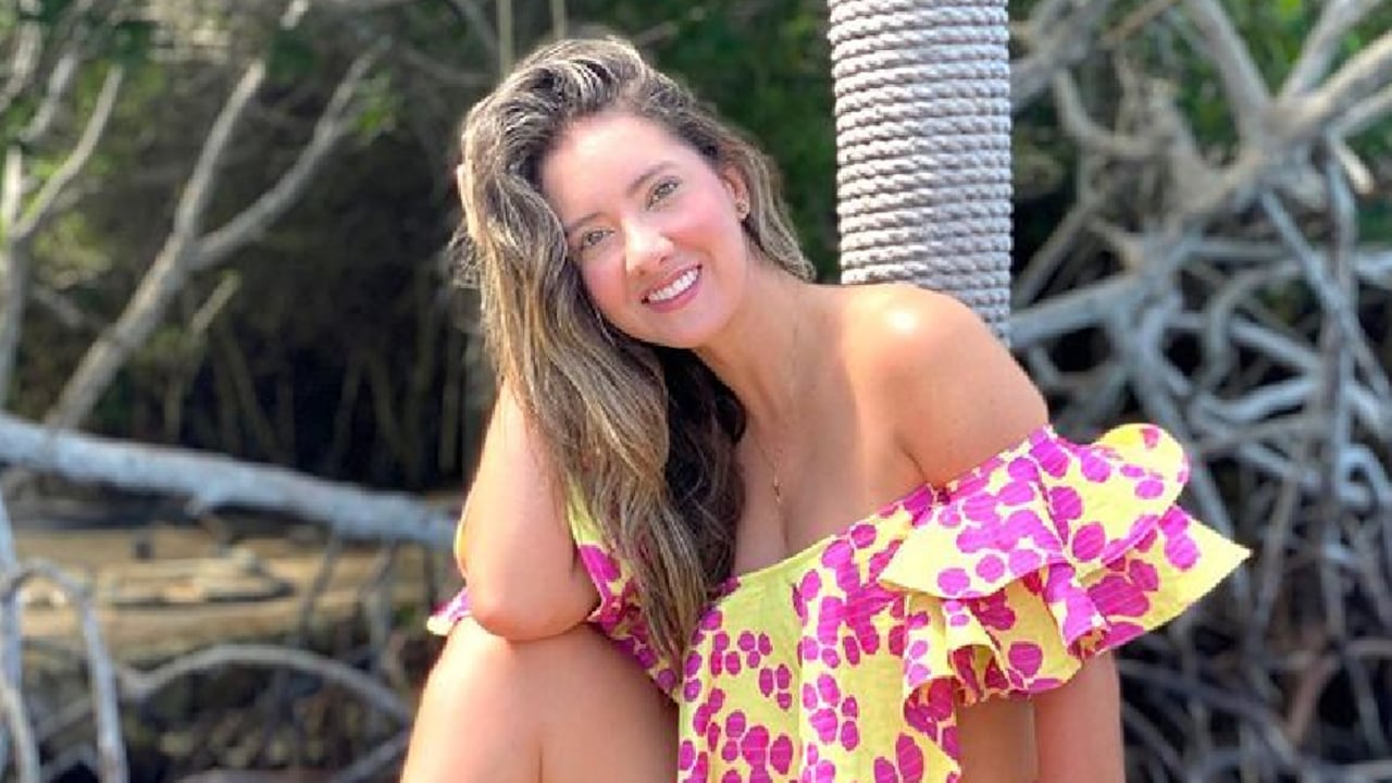 Daniella Álvarez baila con su prótesis.