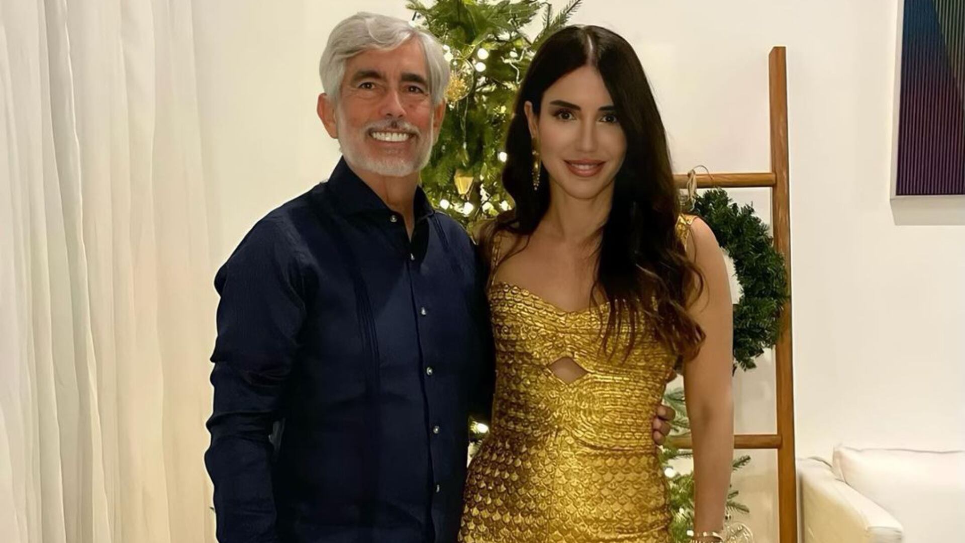 la actriz y presentadora Ana María Trujillo junto a su esposo José Francisco Arata.