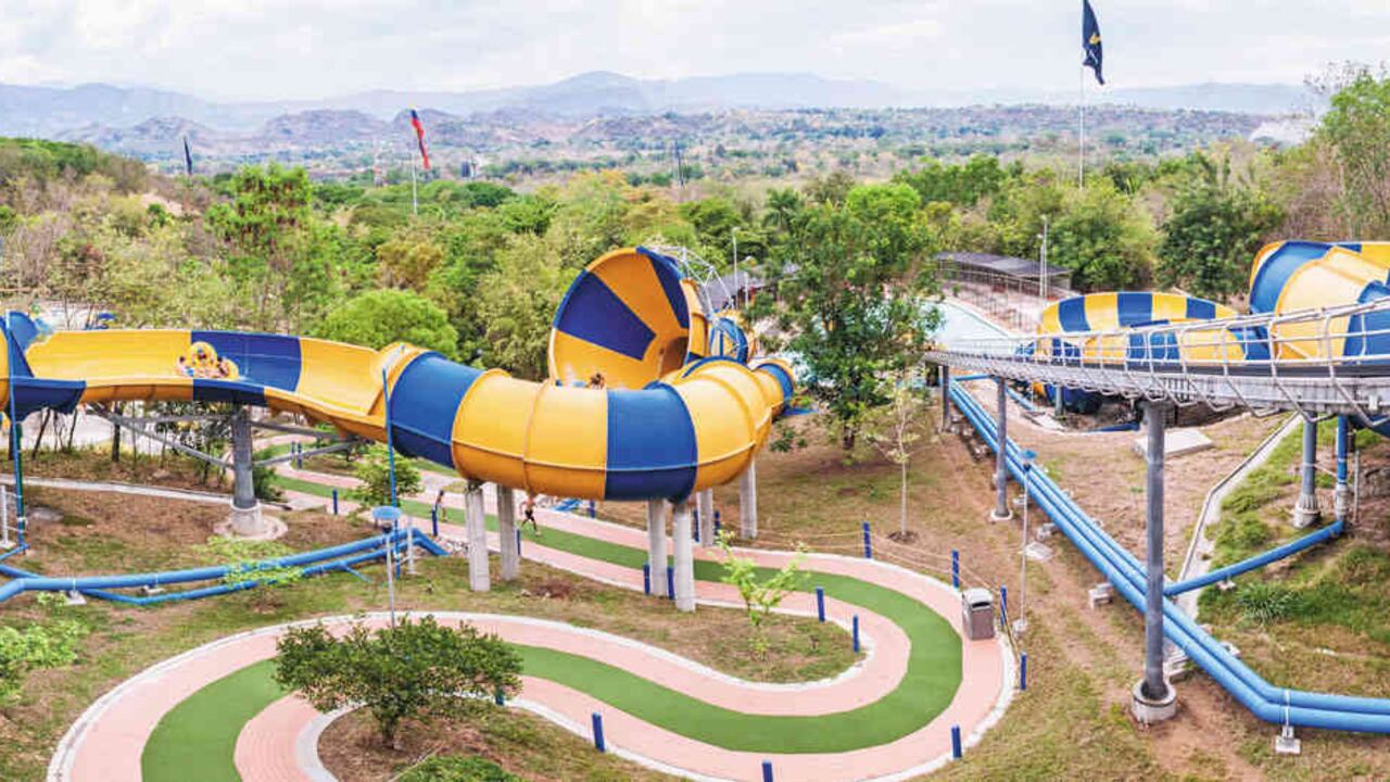 Piscilago, de Colsubsidio, uno de los 20 parques acuáticos más visitados del mundo, inauguró recientemente su tobogán "Anaconda".