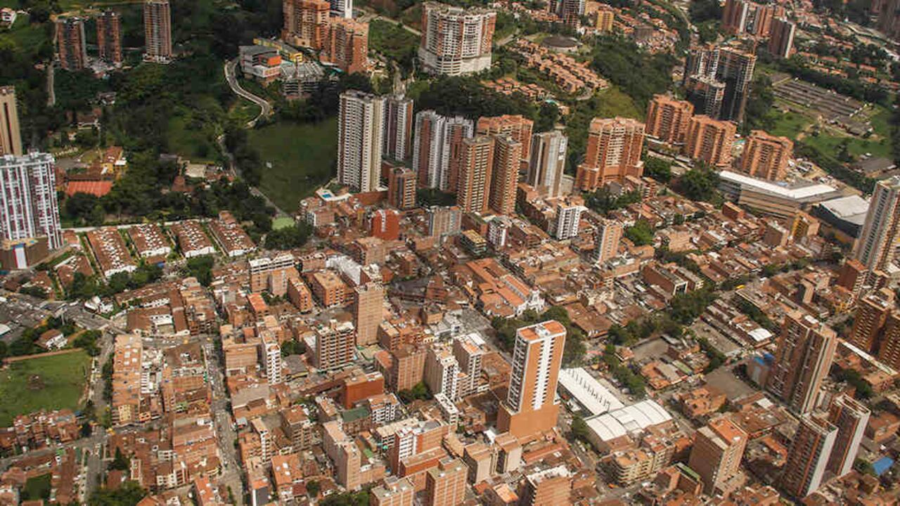 Por sus edificios, los más altos del Valle de Aburrá, a Sabaneta se le conoce como la 'Manhattan' de la región.