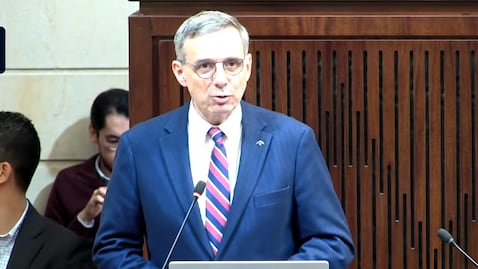 Miguel Gómez Martínez, ministro de Hacienda, en el debate al presupuesto 2027, en comisiones económicas del Congreso de la República.