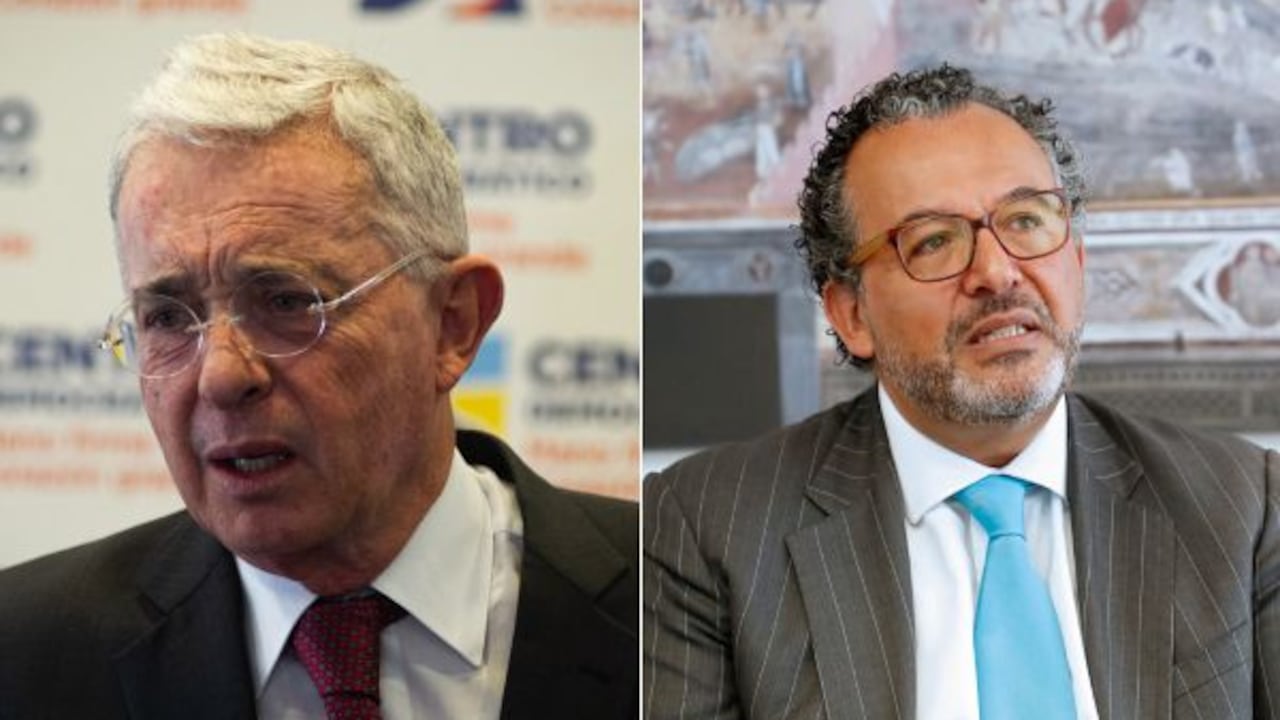 Álvaro Uribe Vélez y Roberto Carlos Vidal.