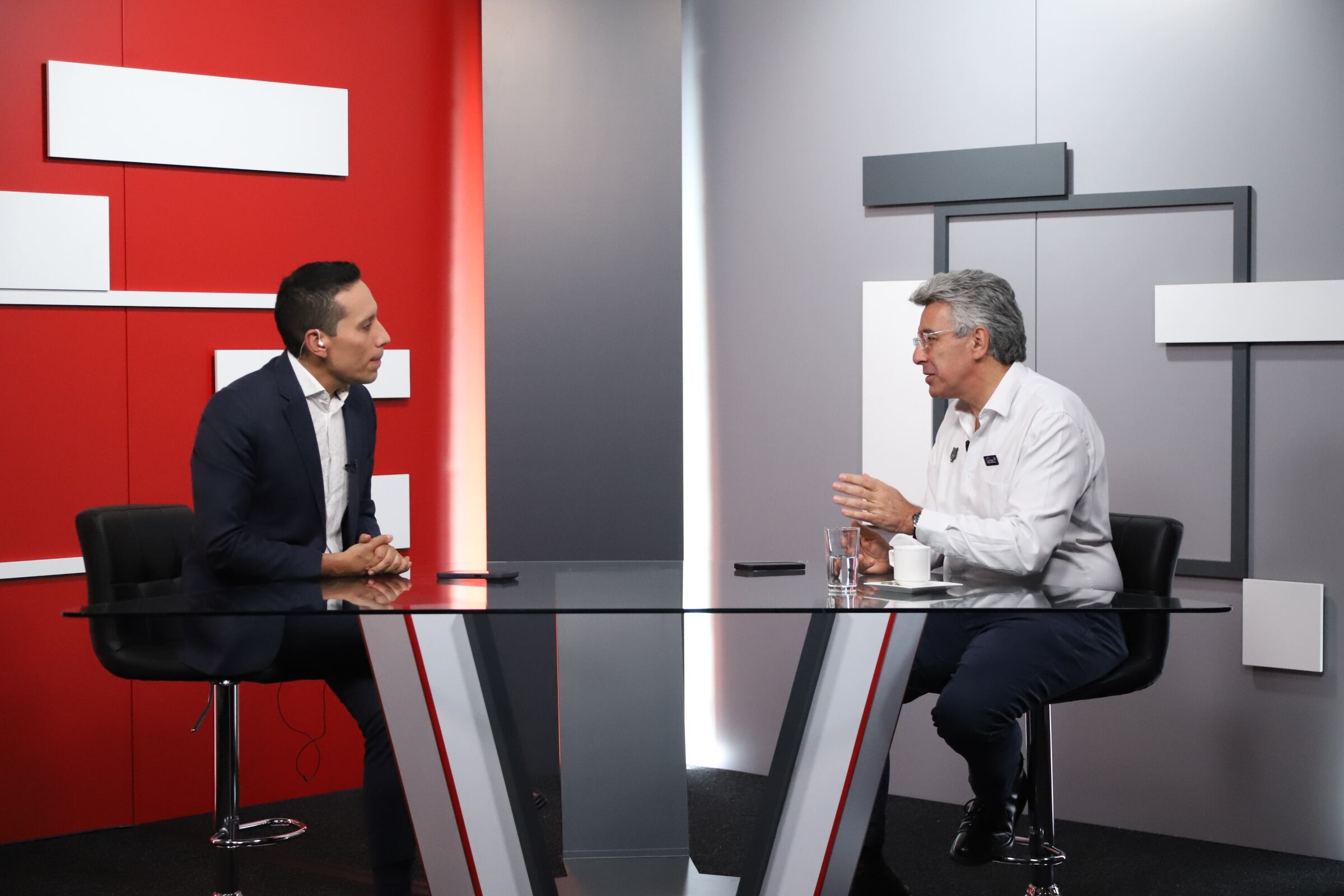 Enrique Gómez, senador electo.