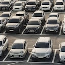 ¿Cuáles son los colores más comunes en los carros? Un estudio revela la respuesta