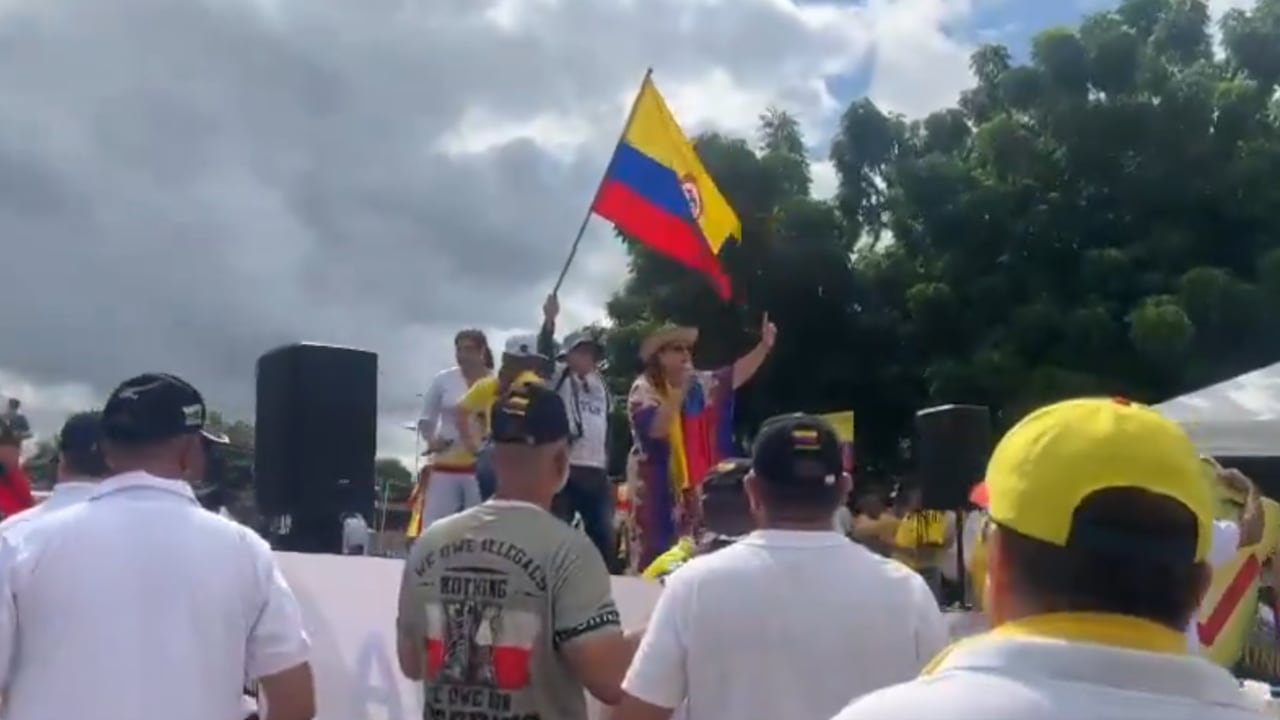 La marcha contra Petro en Barranquilla fue suspendida; solo se realizará un plantón en la plaza del Joe Arroyo.