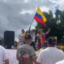 Por seguridad, cancelan la marcha contra Petro en Barranquilla y la reemplazan con un plantón en la plaza del Joe Arroyo.