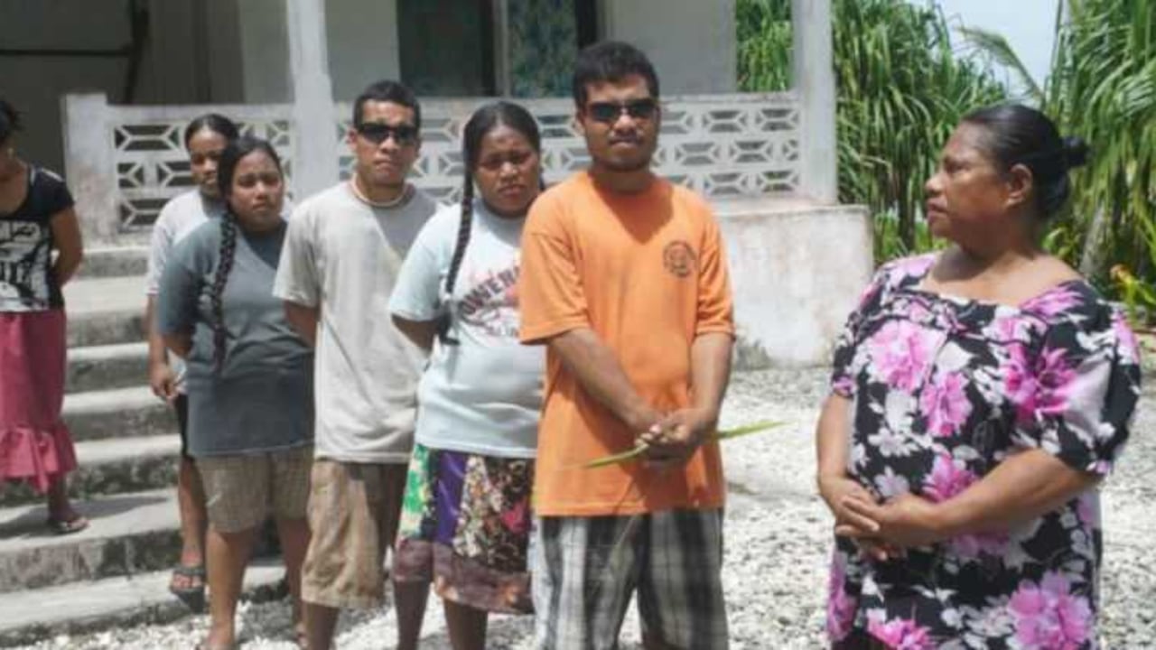 Un problema genético heredado parece ser la causa de la alta prevalencia de daltonismo en Pingelap.