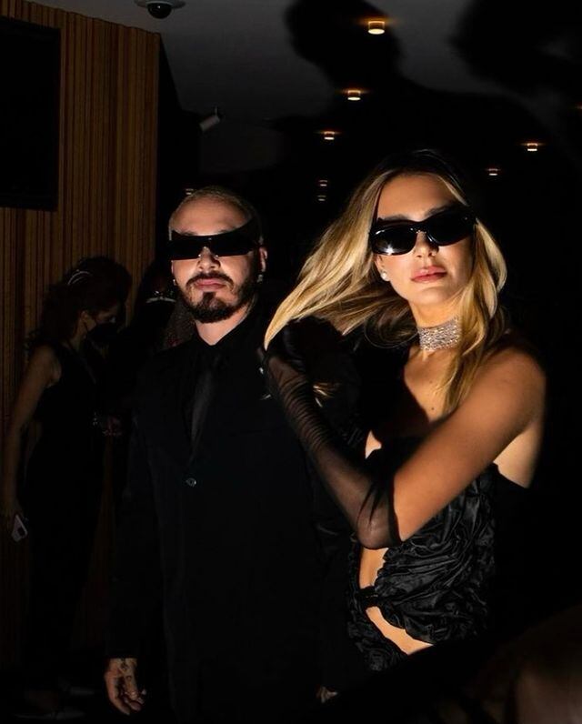 Valentina Ferrer, novia de J BALVIN, es criticada por sus looks