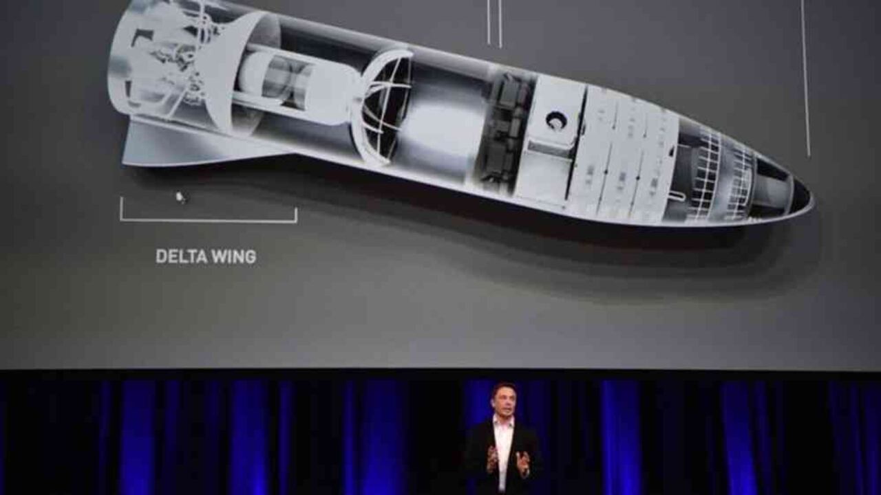 Elon Musk presentó los avances de su proyecto de transporte espacial en Adelaide, Australia.