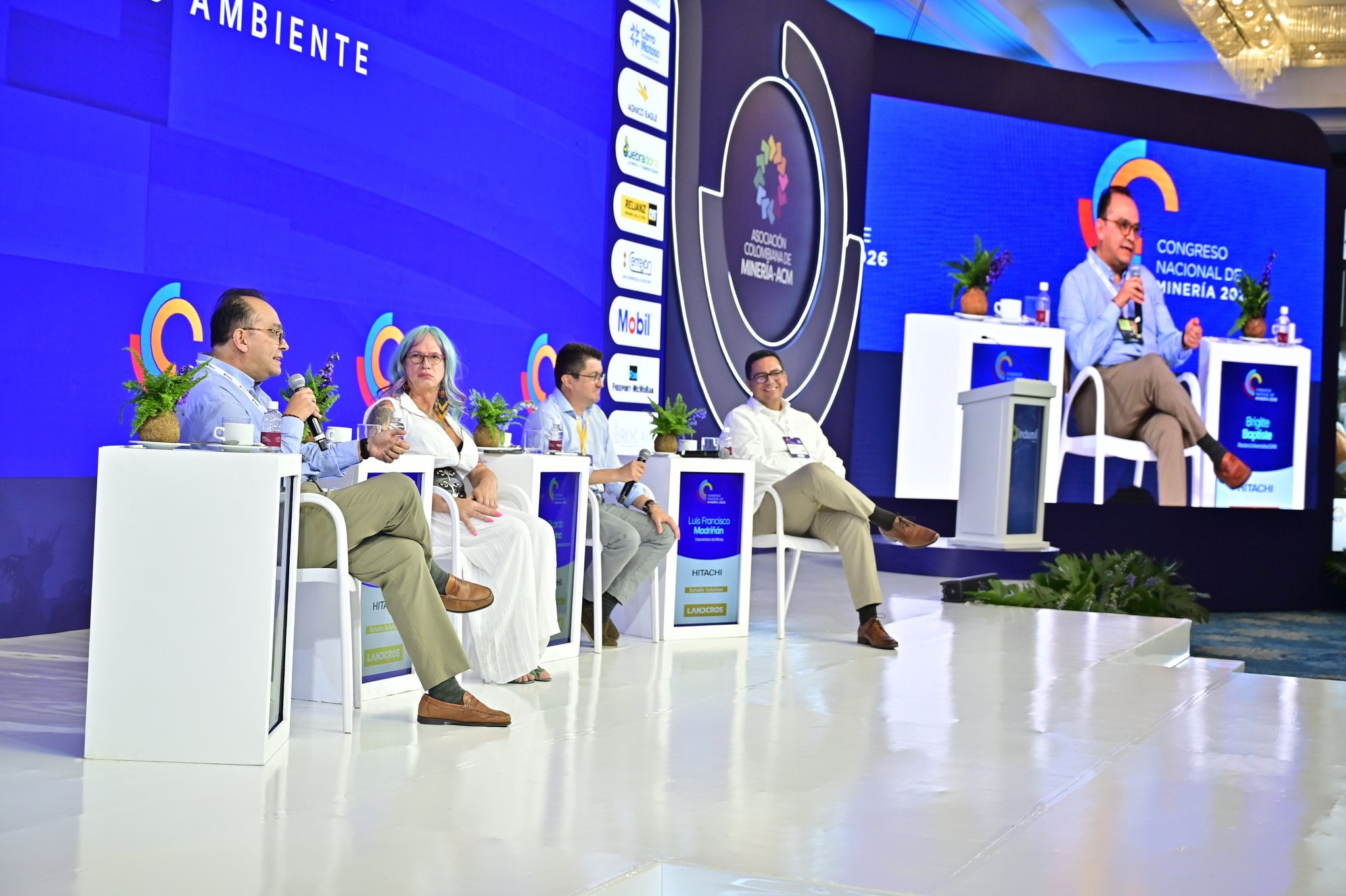 Uno de los paneles en el Congreso de Minería organizado por la ACM, Asociación Colombiana de Minería.