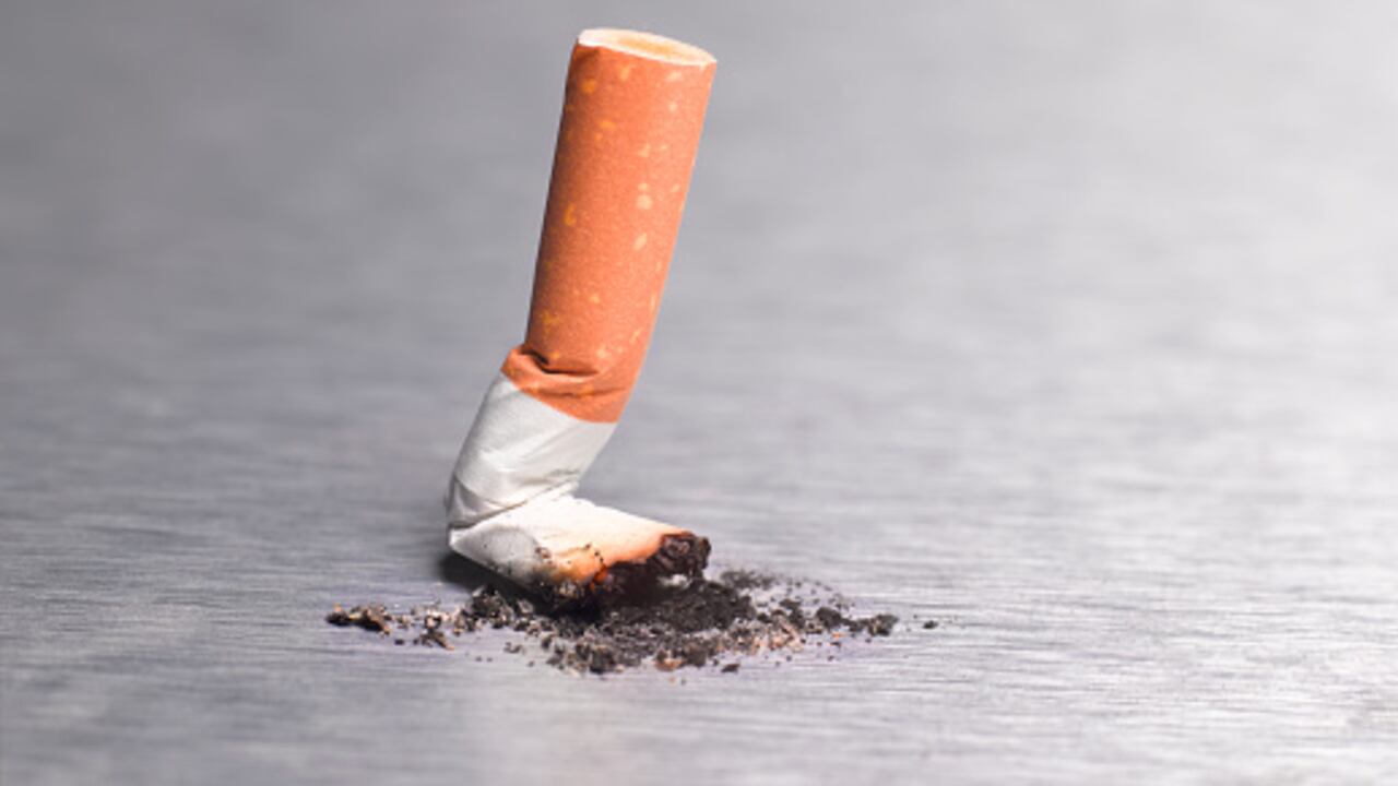 El consumo de tabaco está asociado con múltiples problemas de salud.