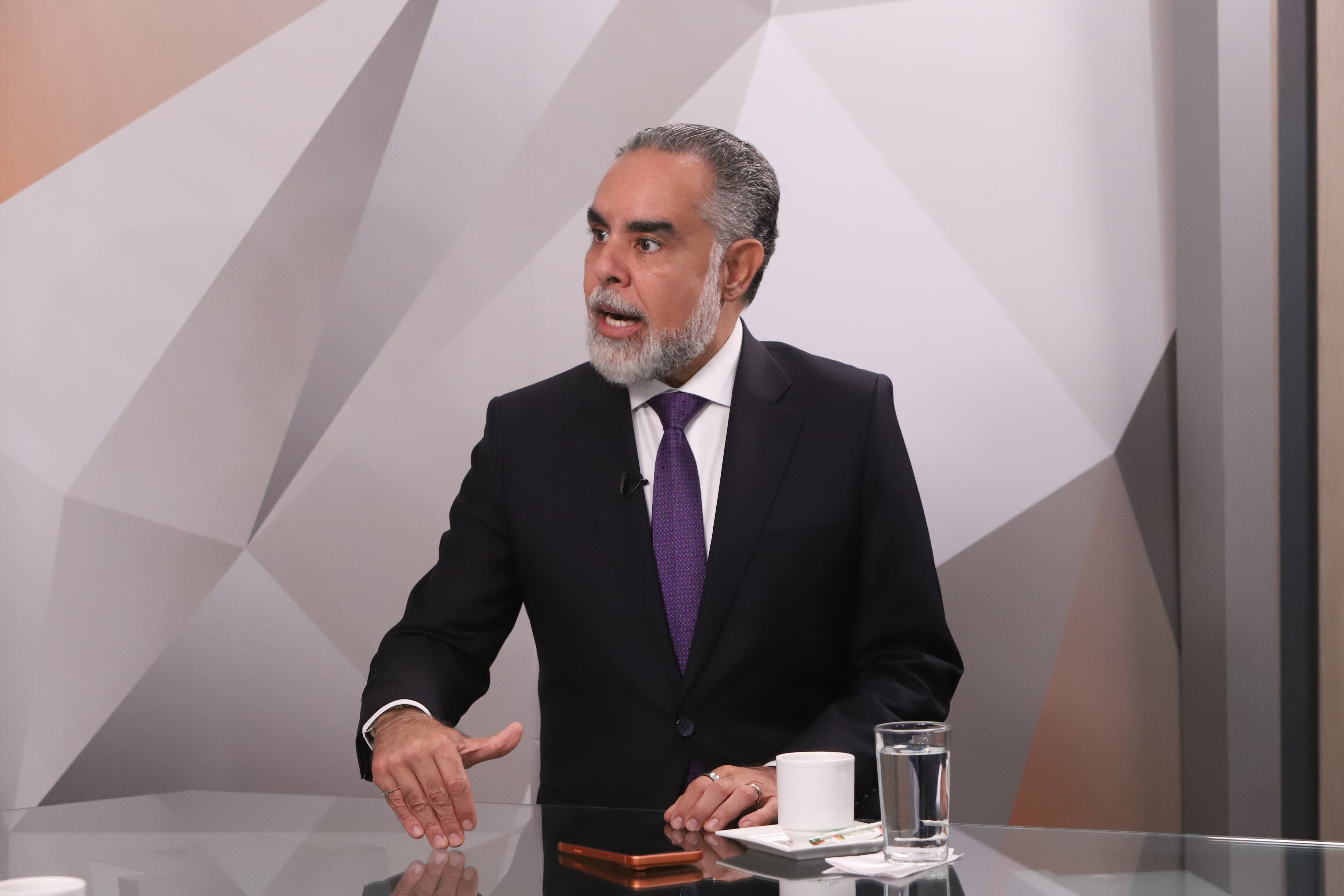 Entrevista Armando Benedetti, ministro del Interior.