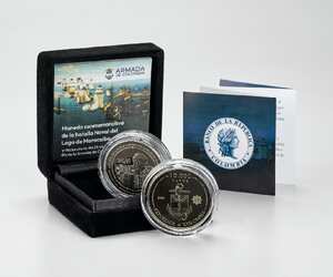 Así entregan la moneda de 10 mil, conmemorativa de la batalla del lago de Maracaibo. Banco de la República.